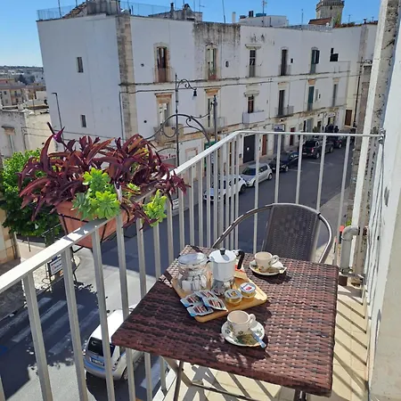 A Levante * 푸티냐노