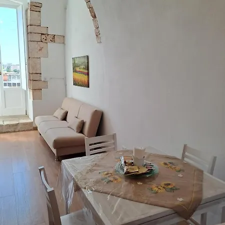 A Levante Apartment *