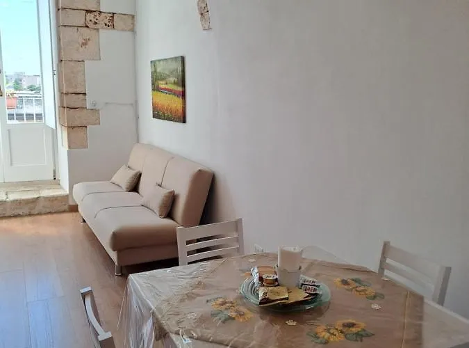 A Levante Apartment *